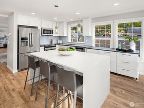 3046 128th Avenue SE 30, Bellevue WA 98005