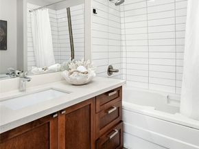 3046 128th Avenue SE 30, Bellevue WA 98005