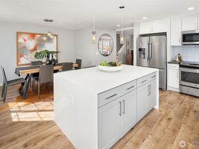 3046 128th Avenue SE 30, Bellevue WA 98005