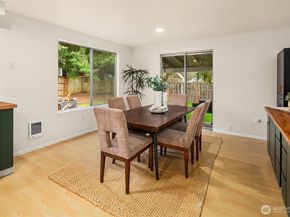 2527 120th Drive NE, Lake Stevens WA 98258