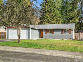 2527 120th Drive NE, Lake Stevens WA 98258