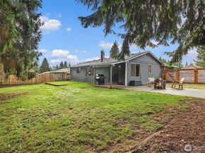 2527 120th Drive NE, Lake Stevens WA 98258