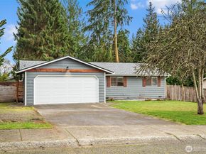 2527 120th Drive NE, Lake Stevens WA 98258