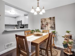 17306 119th Lane SE M11, Renton WA 98058