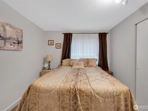 17306 119th Lane SE M11, Renton WA 98058