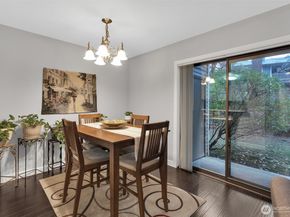 17306 119th Lane SE M11, Renton WA 98058