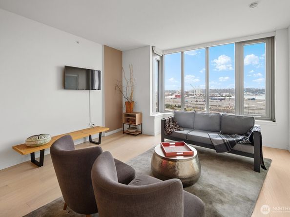 590 1st Avenue S 901, Seattle WA 98104