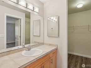 3927 243rd Place SE I304, Bothell WA 98021