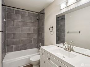 3927 243rd Place SE I304, Bothell WA 98021