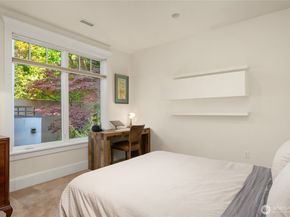 1114 Lakeview Boulevard E E 3N, Seattle WA 98102