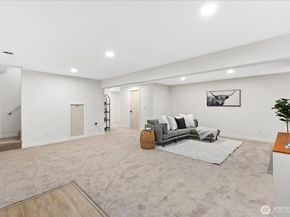 34515 25th Avenue SW, Federal Way WA 98023