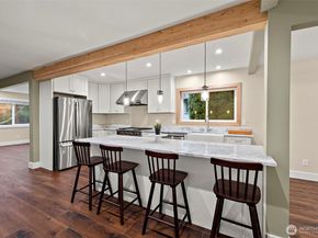 7575 Railroad Place SE, Snoqualmie WA 98065