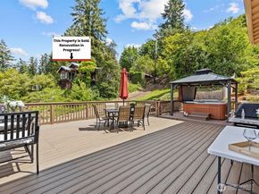 2540 E Phinney Bay Place, Bremerton WA 98312