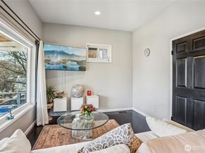 1113 33rd Avenue S, Seattle WA 98144