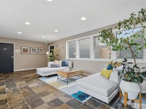 275 W Roy Street 412, Seattle WA 98119