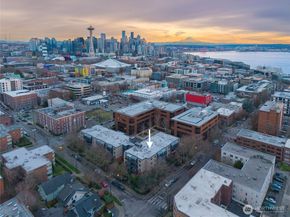 275 W Roy Street 412, Seattle WA 98119