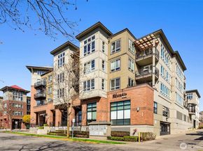 1840 25th Avenue NE 412, Issaquah WA 98029