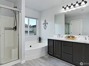 364 Field Place NE, Renton WA 98059