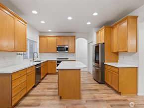 15733 NE 165th St, Woodinville WA 98072