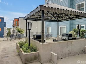 300 10th Avenue B205, Seattle WA 98122