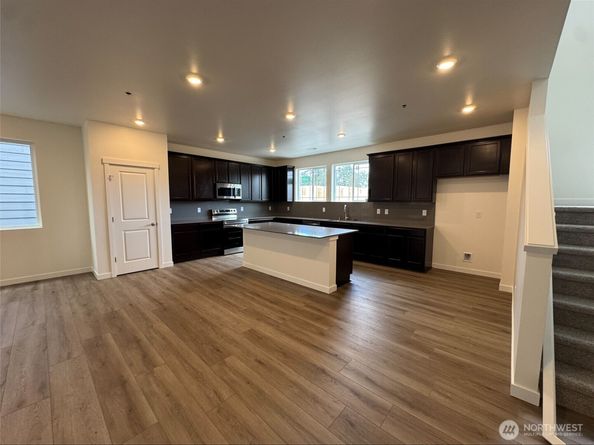 2426 128th ST SE 01, Everett WA 98208