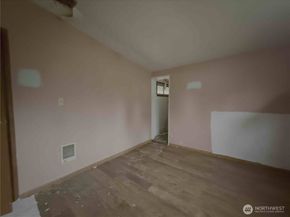 425 Sunnyhill Road W, Bremerton WA 98312