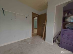 425 Sunnyhill Road W, Bremerton WA 98312