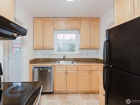 1908 Snyder Avenue, Bremerton WA 98312