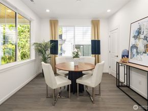 13472 (HS 8) NE 112th Place, Redmond WA 98052