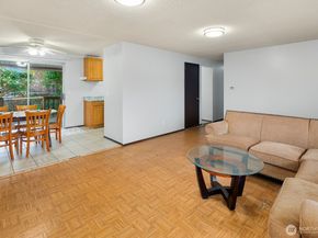 7537 44th Avenue S, Seattle WA 98118