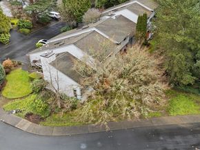 10 143rd Avenue SE, Bellevue WA 98007