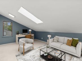 10 143rd Avenue SE, Bellevue WA 98007