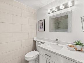 10 143rd Avenue SE, Bellevue WA 98007