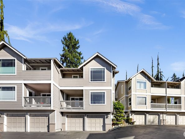 11302 Ohde Circle 13, Kirkland WA 98033