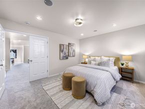 11302 Ohde Circle 13, Kirkland WA 98033