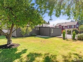 6226 NE 198th Street, Kenmore WA 98028