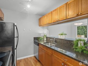 10831 NE 147th Lane R202, Bothell WA 98011