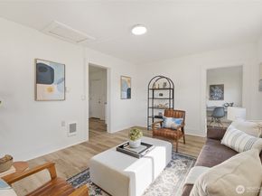 4715 S Orcas Street, Seattle WA 98118