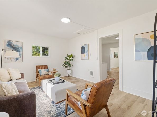 4715 S Orcas Street, Seattle WA 98118