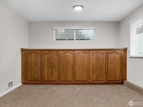 1402 51st Place SW, Everett WA 98203