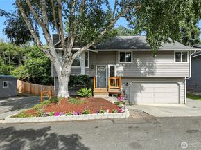 1402 51st Place SW, Everett WA 98203