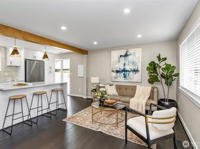 1816 N 155th Street, Shoreline WA 98115