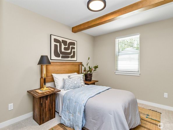 1816 N 155th Street, Shoreline WA 98115