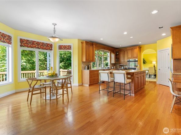 5899 153rd Avenue SE, Bellevue WA 98006
