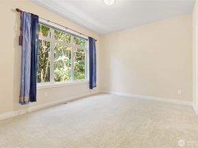 5899 153rd Avenue SE, Bellevue WA 98006