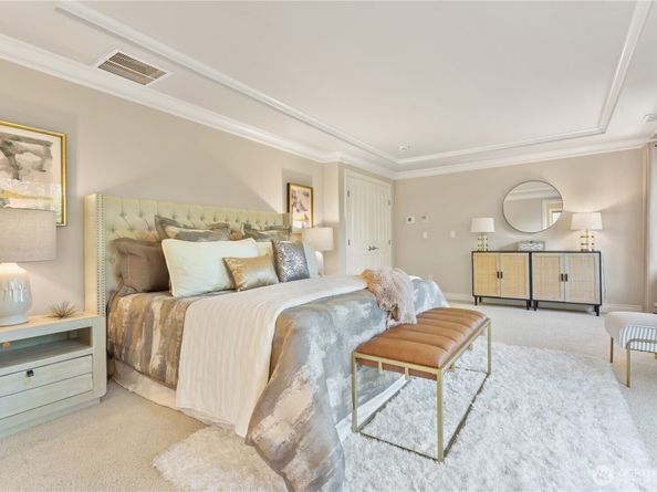 5899 153rd Avenue SE, Bellevue WA 98006