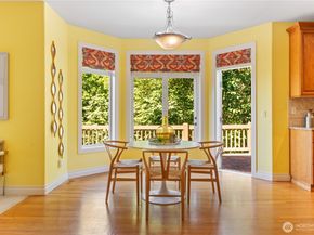 5899 153rd Avenue SE, Bellevue WA 98006