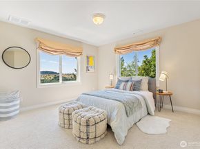 5899 153rd Avenue SE, Bellevue WA 98006
