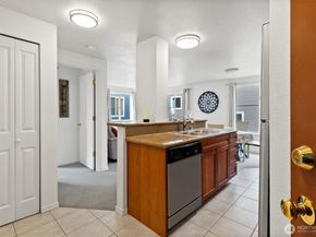 300 10th Avenue B310, Seattle WA 98122