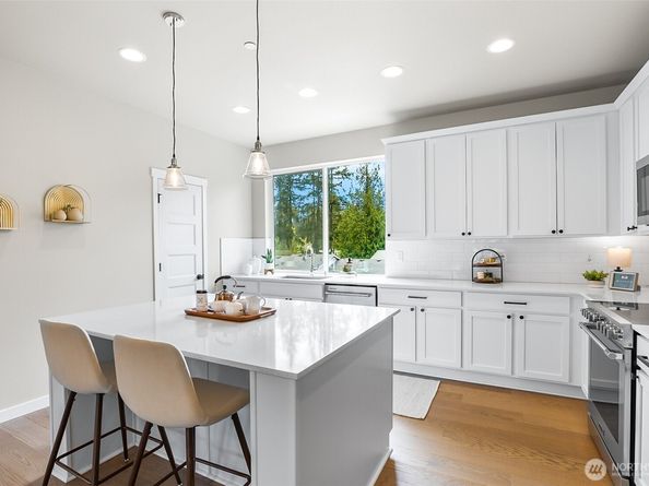 13109 21ST Court NE, Lake Stevens WA 98258